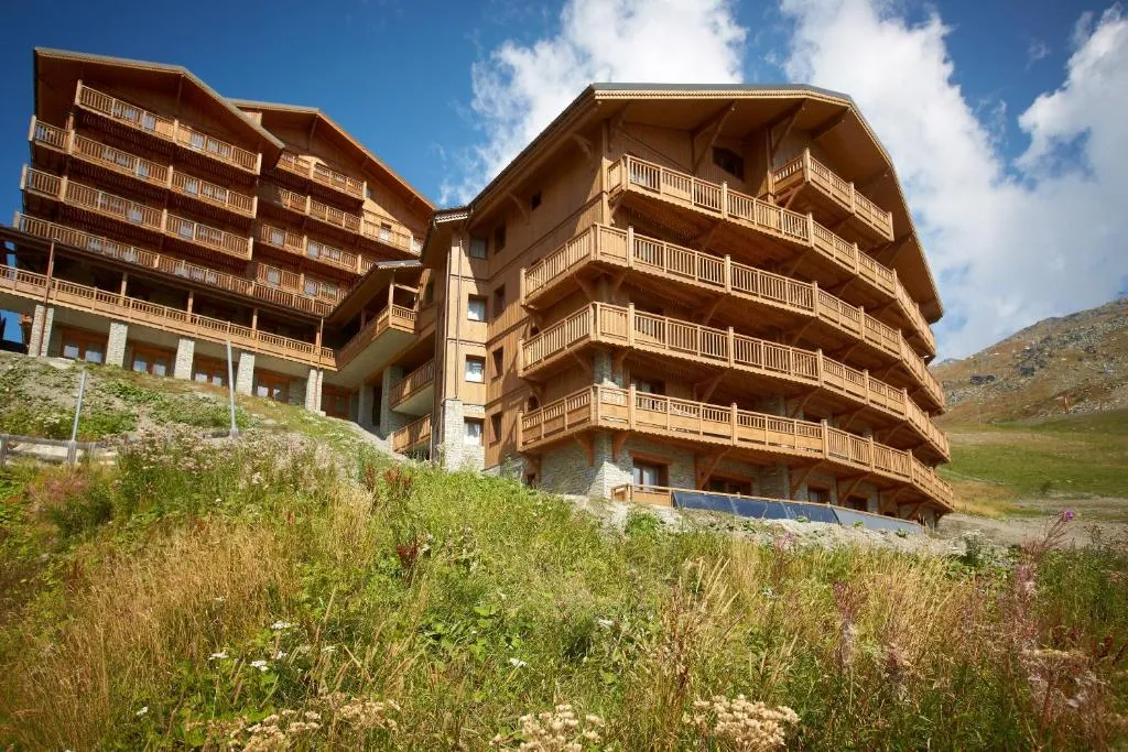 Image 2 of CGH Résidences & Spas les Chalets du Soleil Contemporain