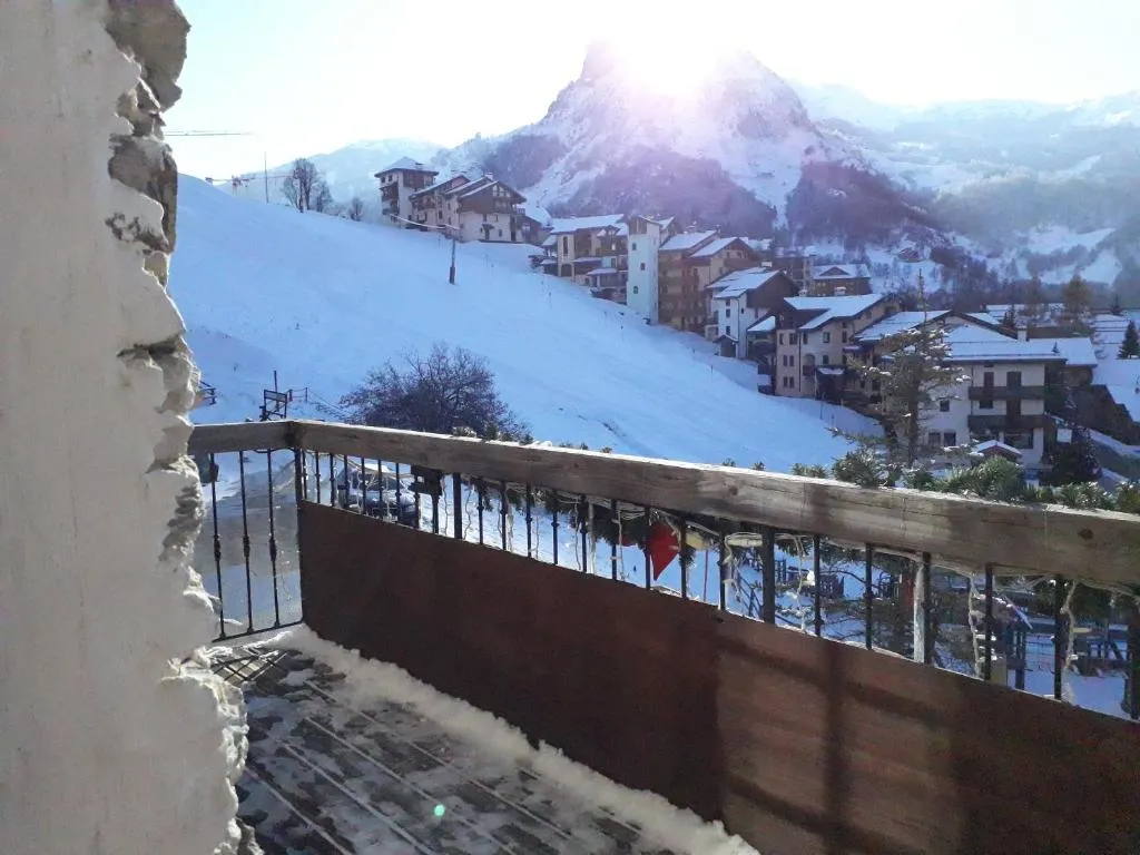 Image 2 of CHALET de charme 13 personnes avec Sauna SKI O PIEDS