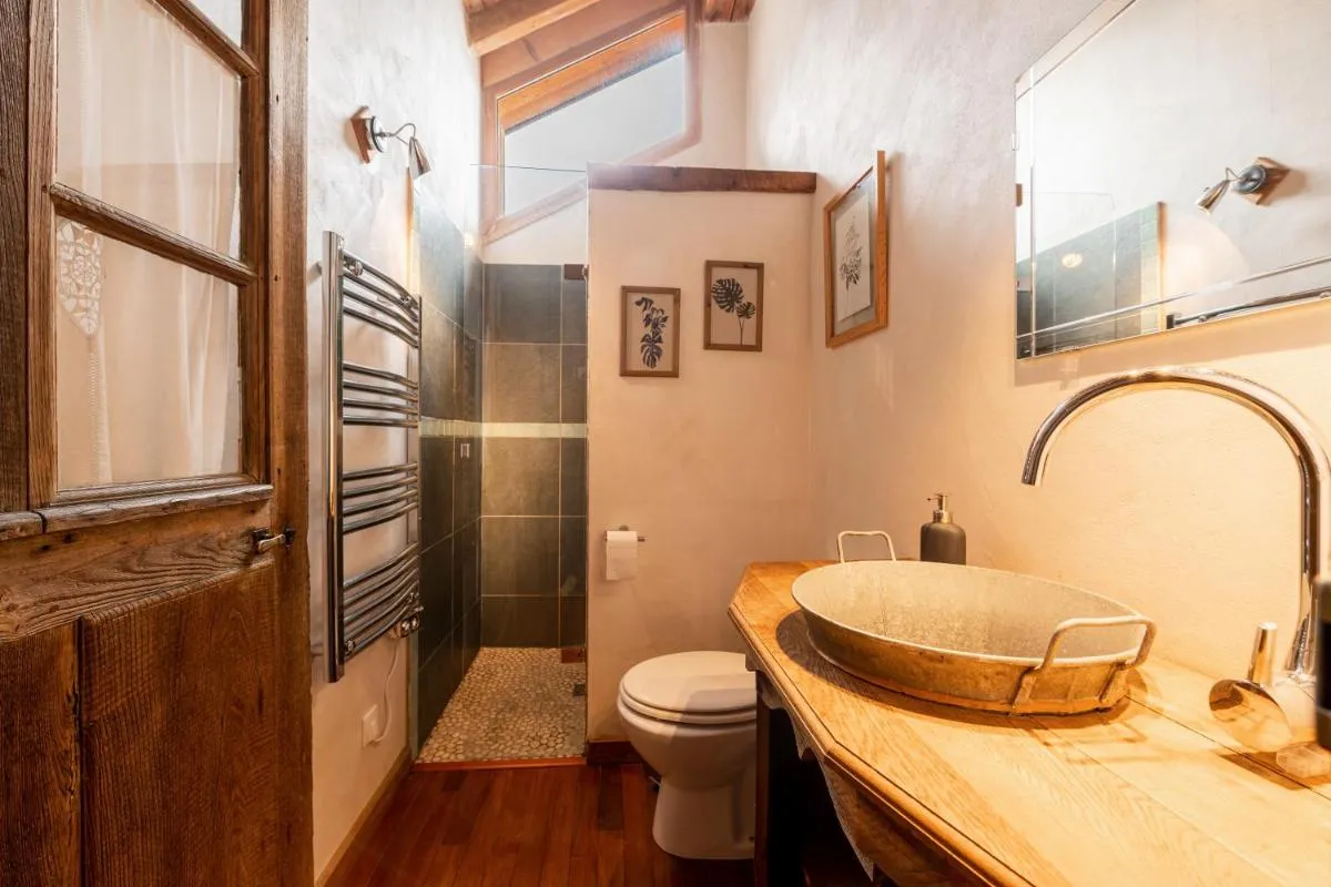 Image 2 of Chalet Alouette