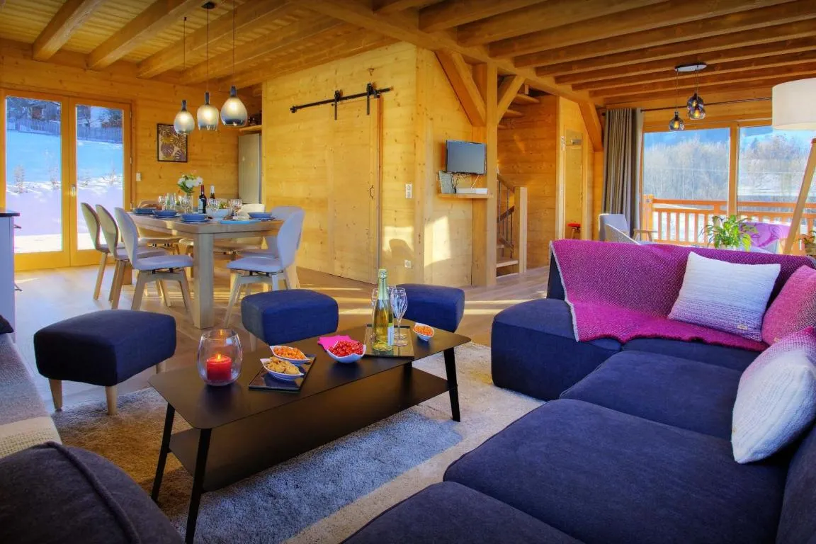 Image of Chalet Pajules – OVO Network