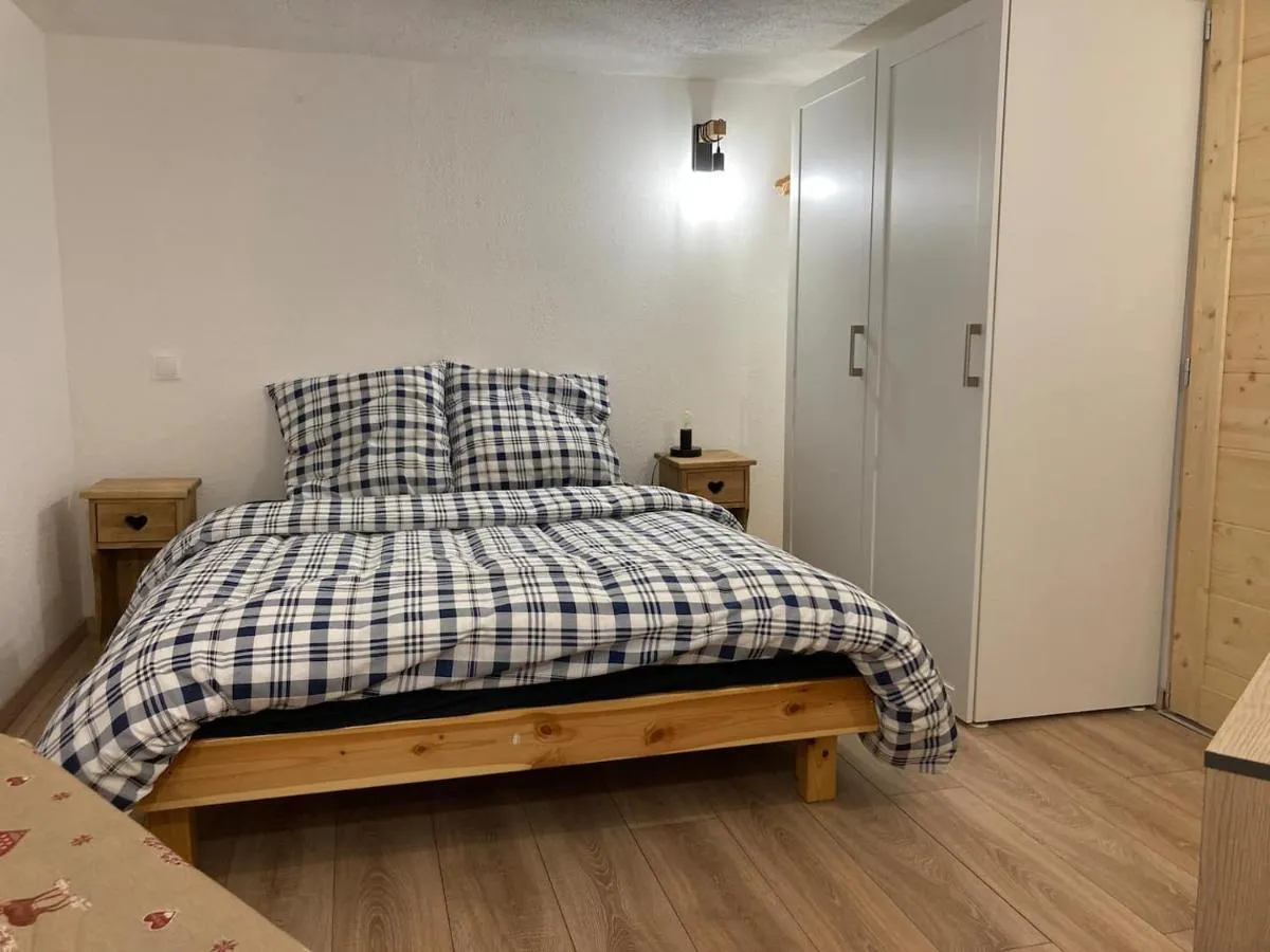 Image 5 of Great 8-pax ski-in ski-out apartment in Tignes Val Claret