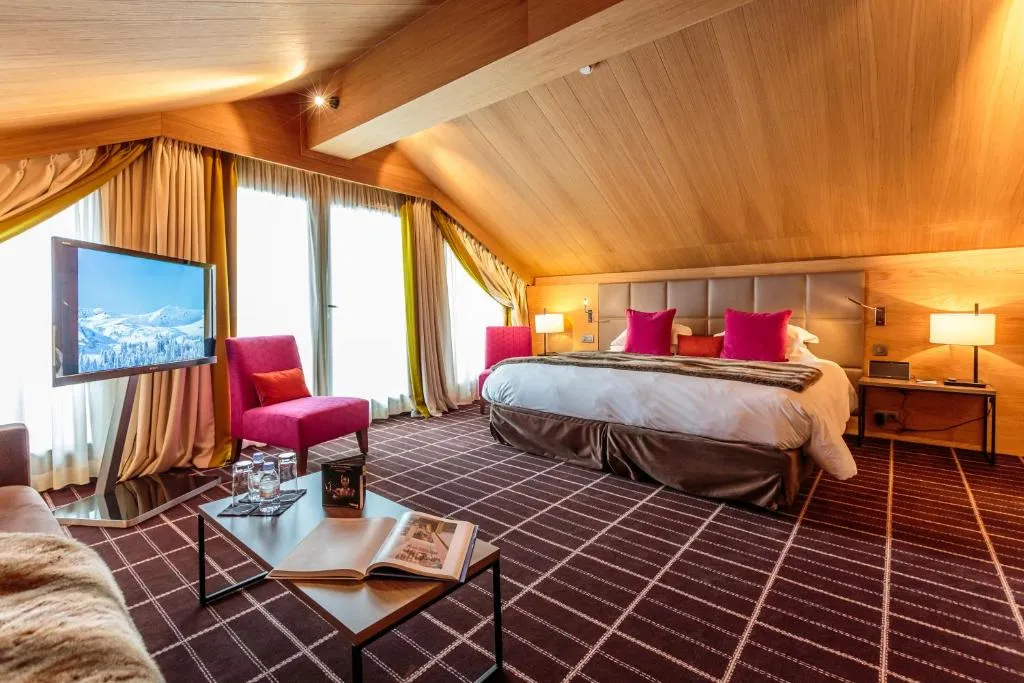 Image 5 of Hotel Le Savoy