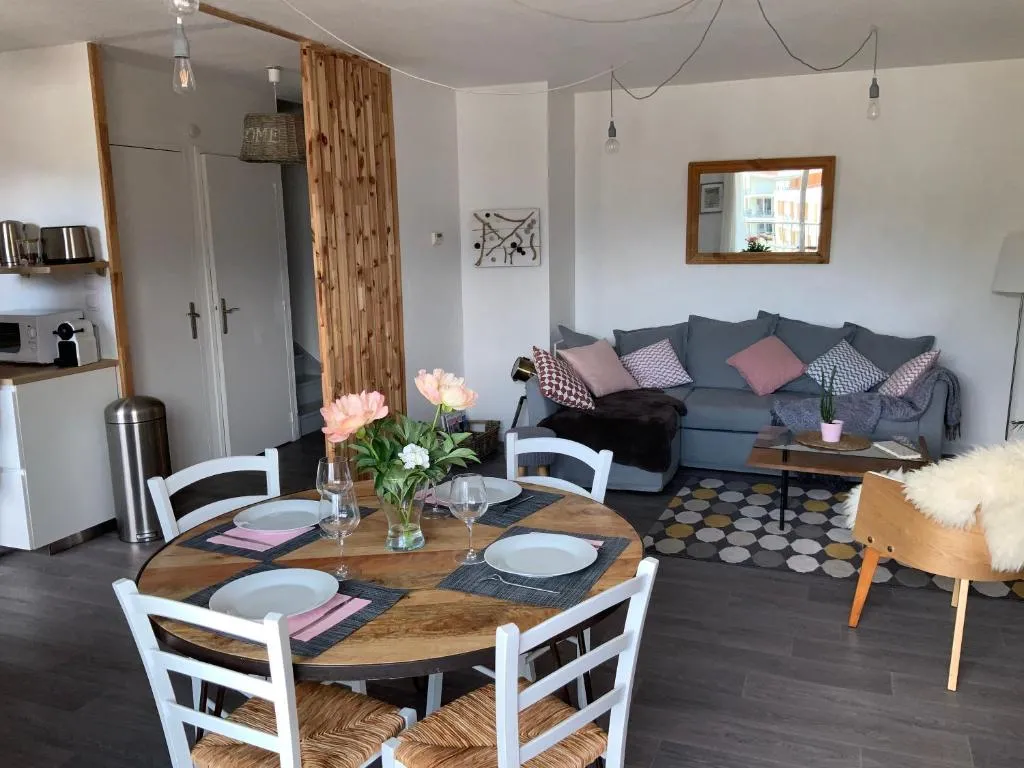 Image 2 of Les Alpines appartement , 70m2