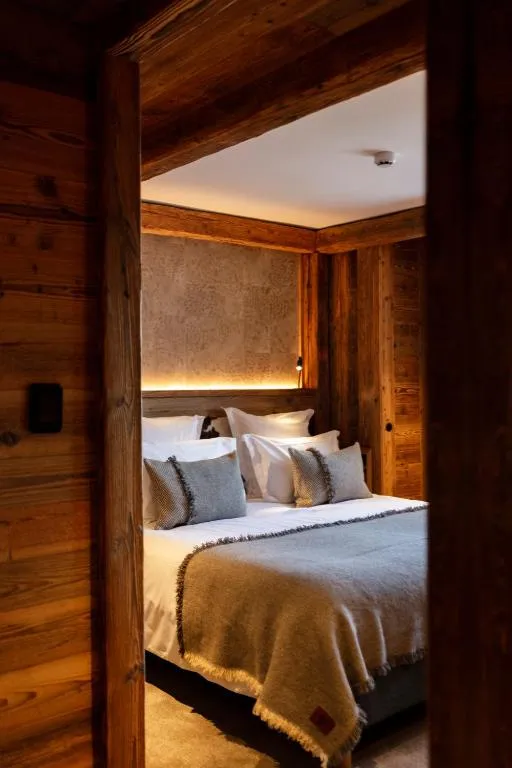 Image 4 of M Lodge & Spa