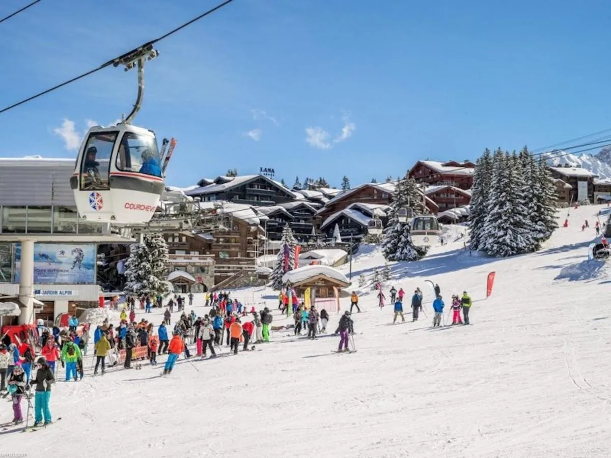 Image 4 of Résidence Les Sapins – Courchevel 1850