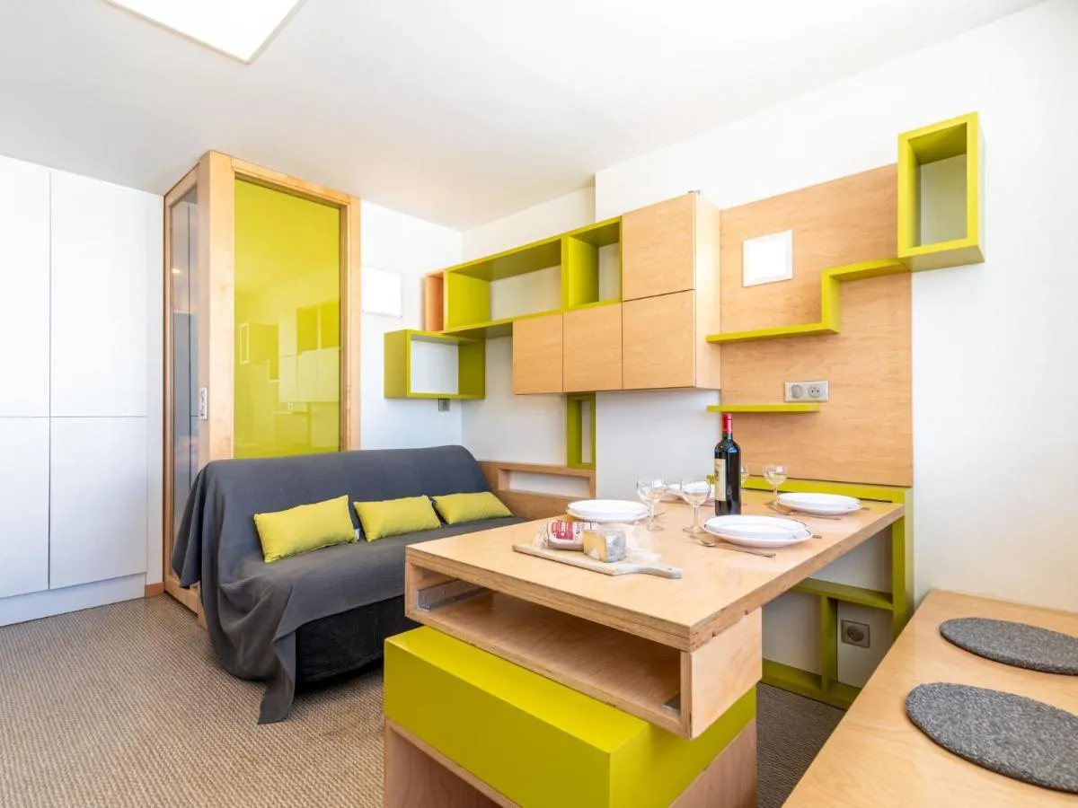 Image 1 of Studio Home Club-9 by Interhome