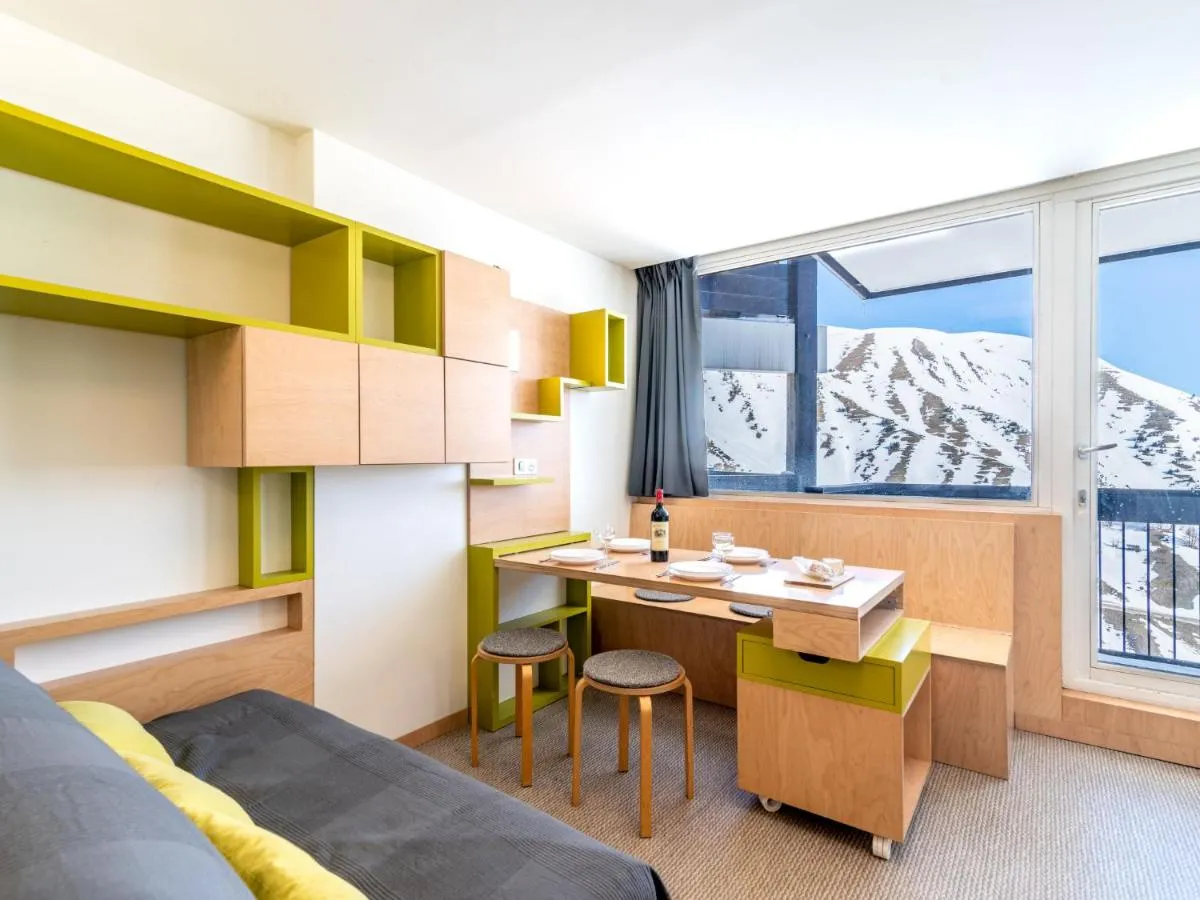 Image 5 of Studio Home Club-9 by Interhome