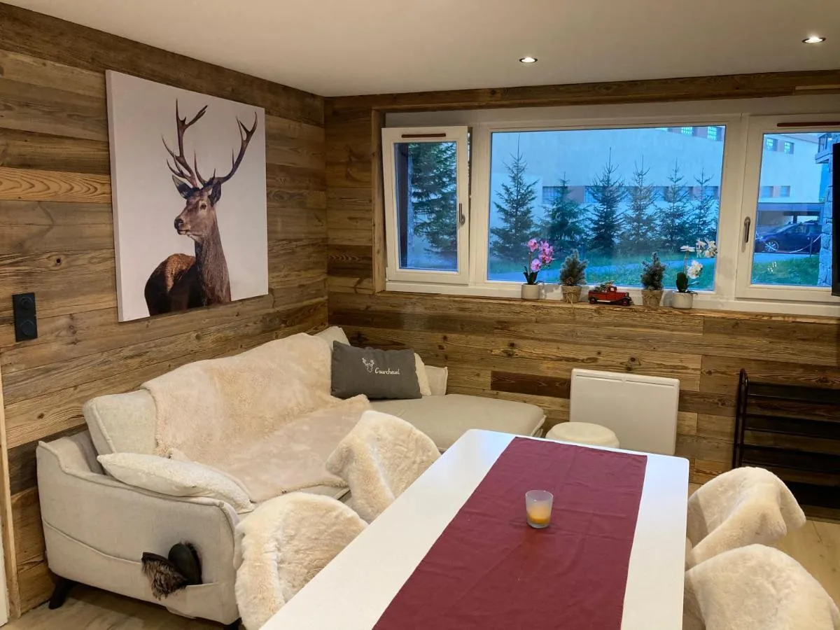 Image 1 of 1650 Moriond – 2 Double Bedroom near Snow Front