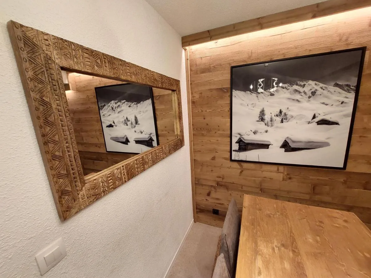 Image 4 of 40m2 – Ski aux pieds – La Tania – Parking couvert