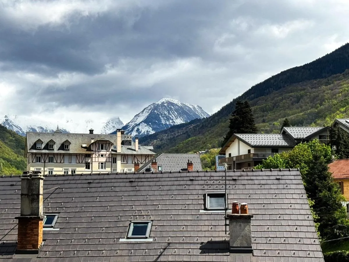 Image 2 of 4- Joli studio Brides-les-Bains avec vue montagne