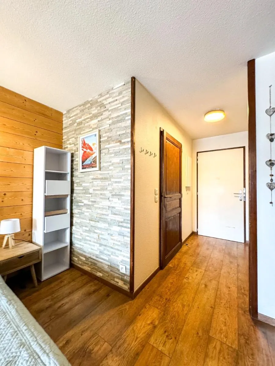 Image 4 of 4- Joli studio Brides-les-Bains avec vue montagne