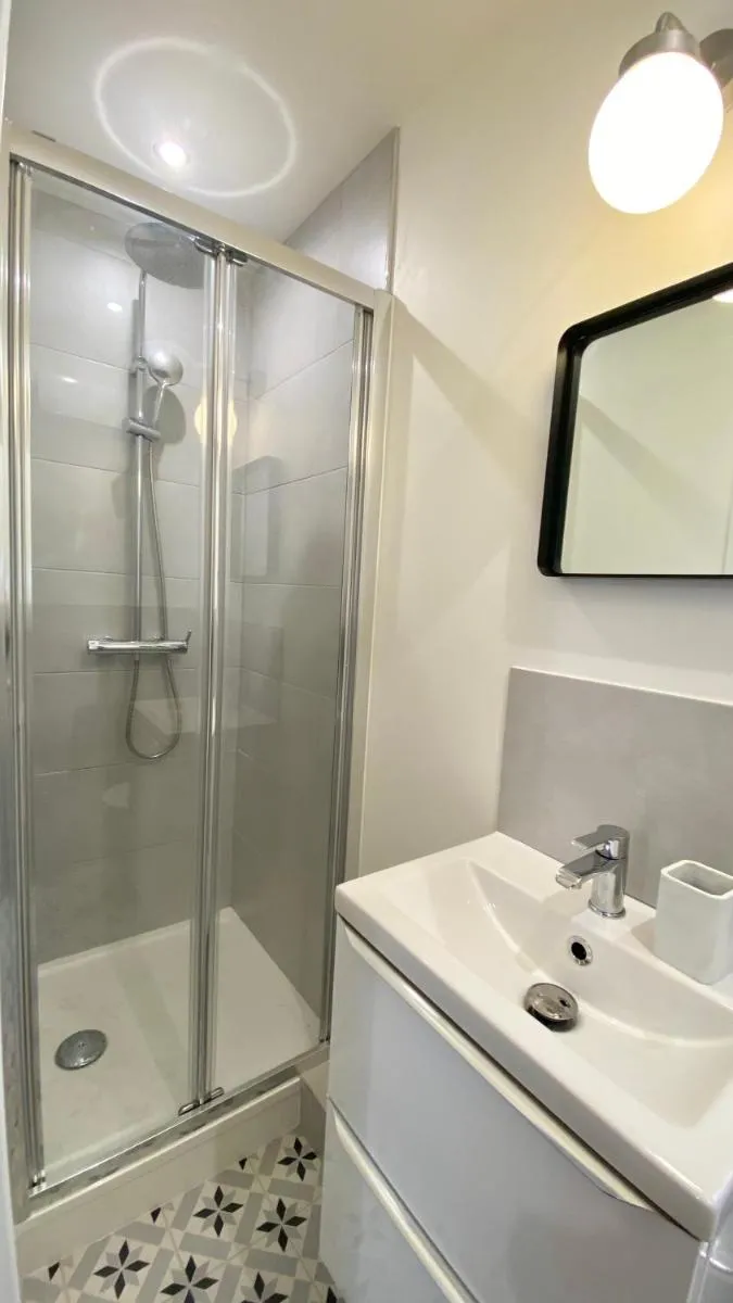 Image 5 of AU PETIT SOMMET 1 – APPARTEMENT CENTRE VILLE 30m2