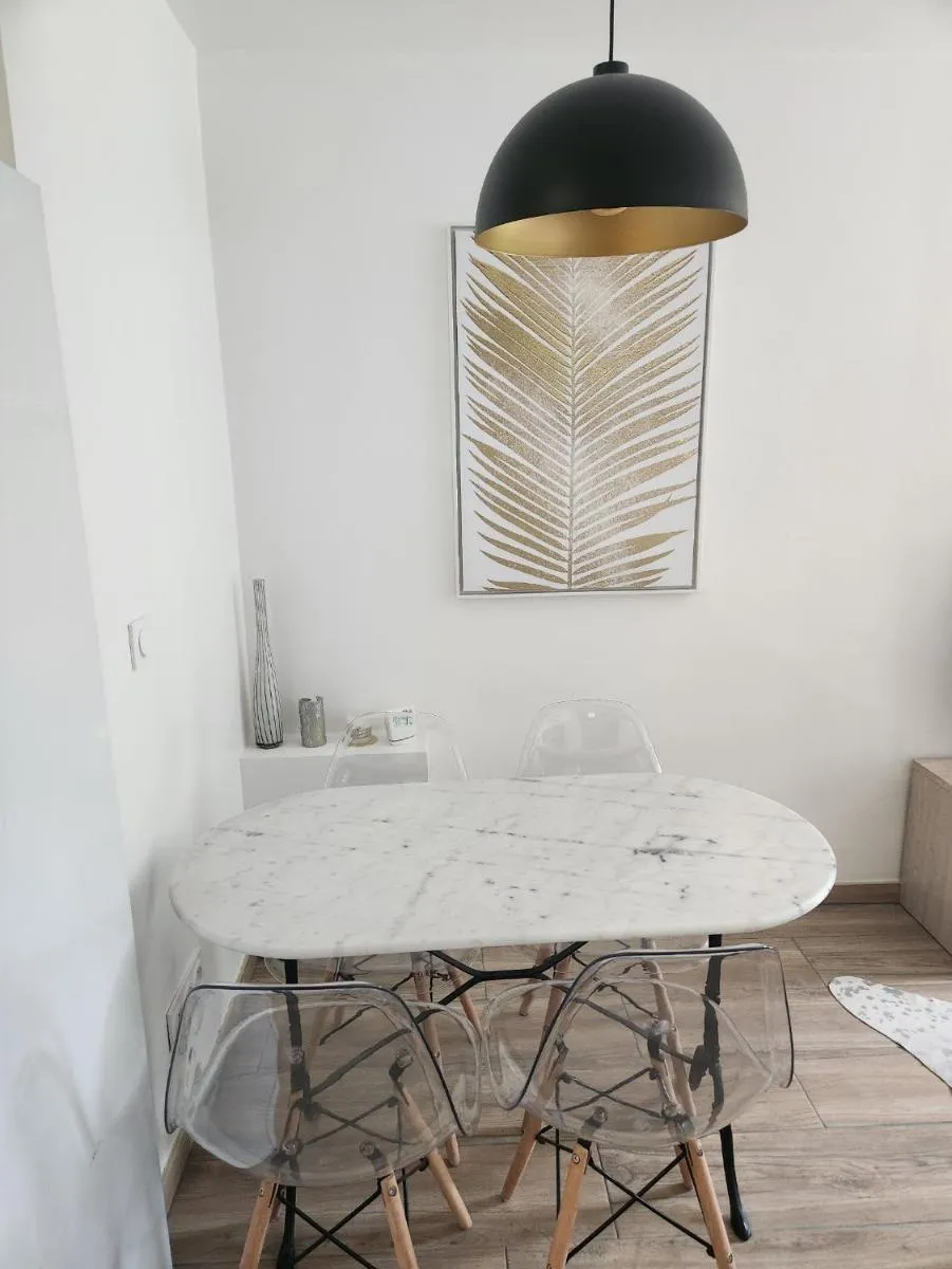 Image 4 of Agréable appartement rénové situé dans les hauteurs de Brides