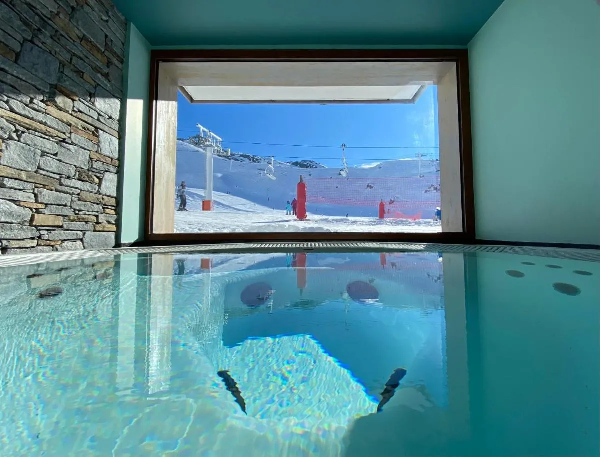 Image 1 of Alberta Hotel & Spa