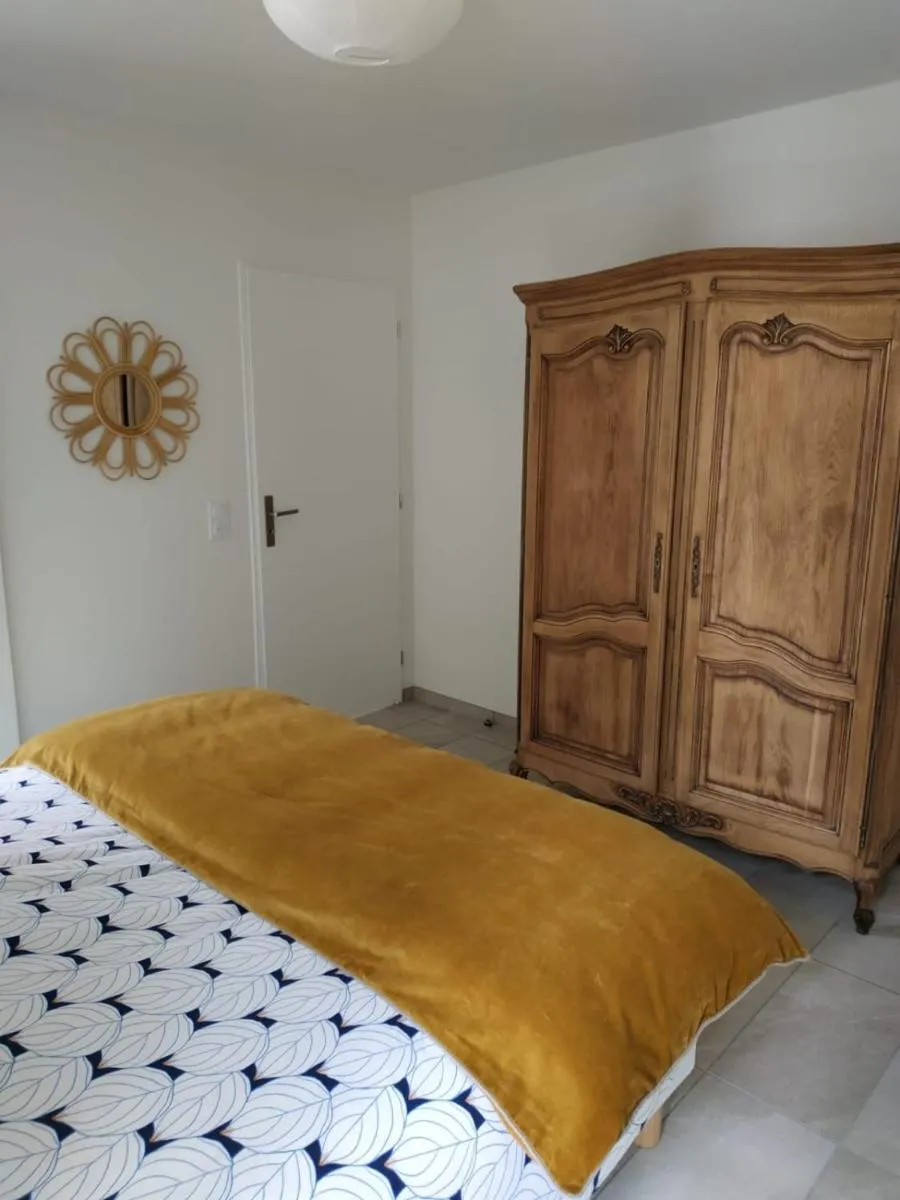 Image 5 of Amazing brand new 50 sqm flat – 5min from gondolas