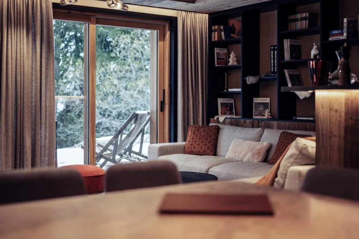 Image 1 of Antarès URSA 002 – luxury apartment ski inski out