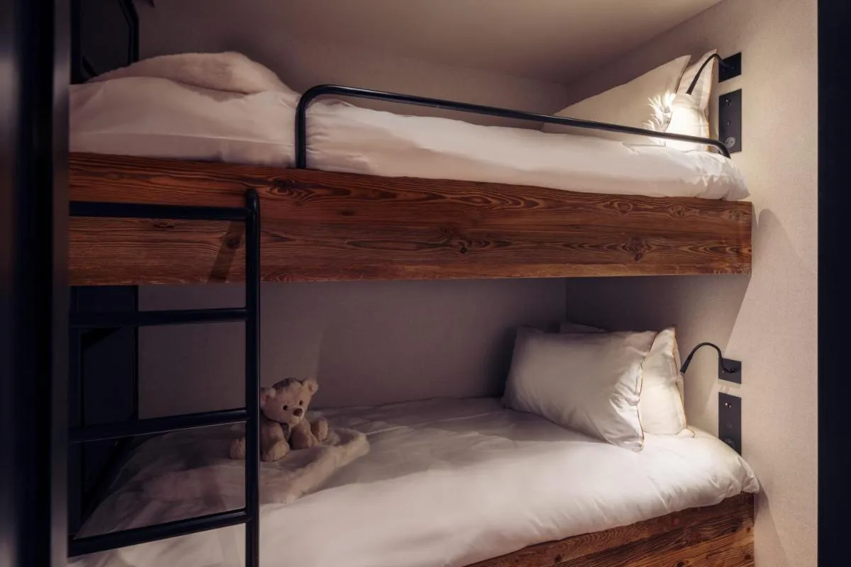 Image 3 of Antarès URSA 402 – luxury apartment ski inski out