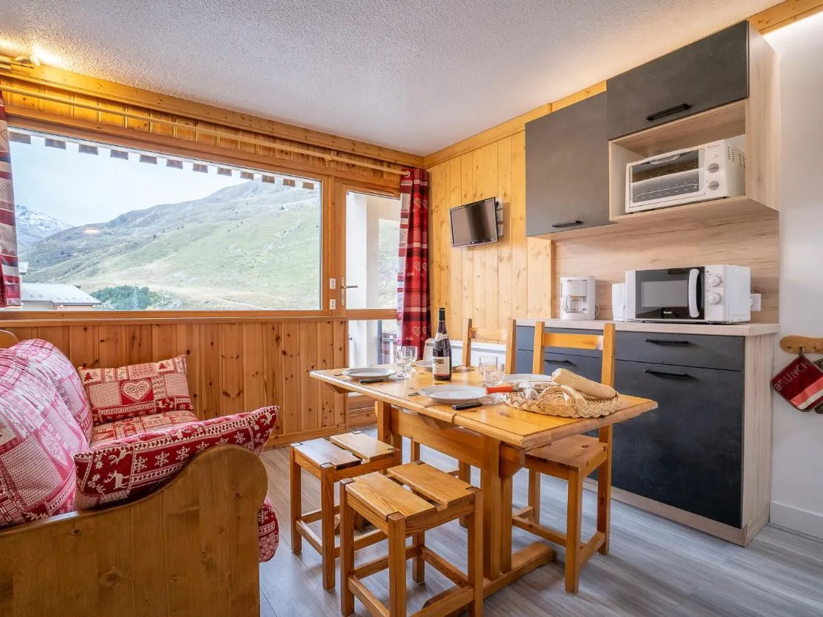 Image 1 of Apartment Asters 322 Bâtiment A1 by Interhome
