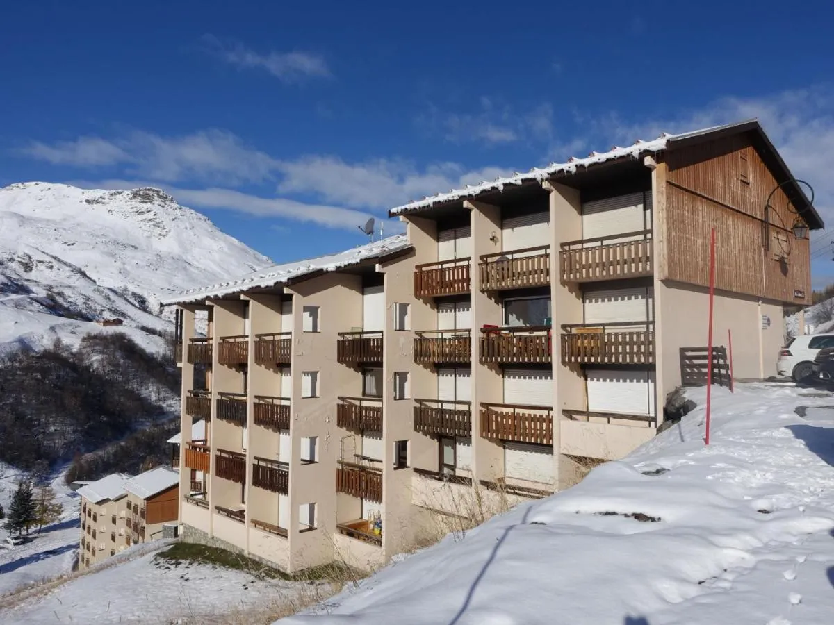 Image 4 of Apartment Asters 322 Bâtiment A1 by Interhome