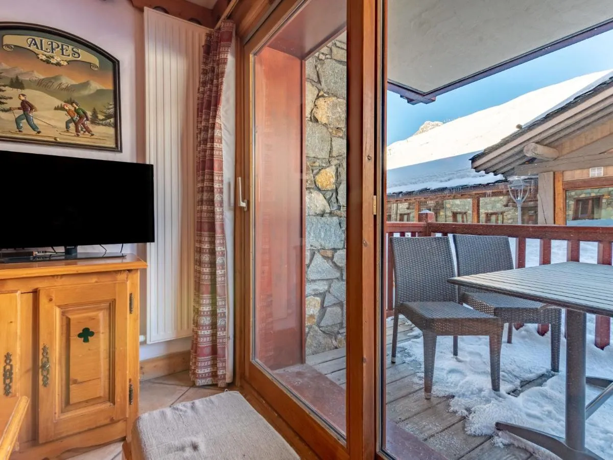 Image 5 of Apartment Ecrin des Neiges – Val Claret-2 by Interhome
