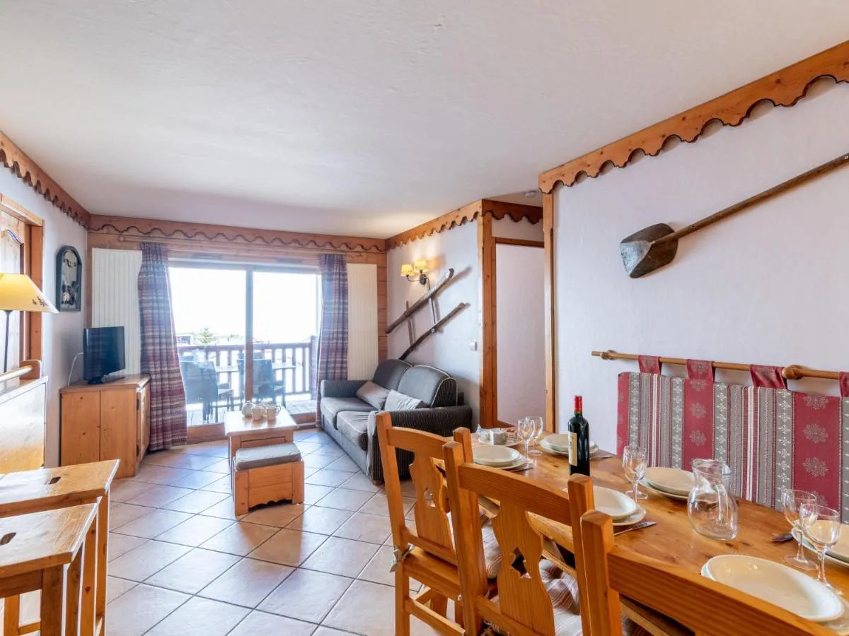Image 5 of Apartment Ecrin des Neiges – Val Claret-4 by Interhome