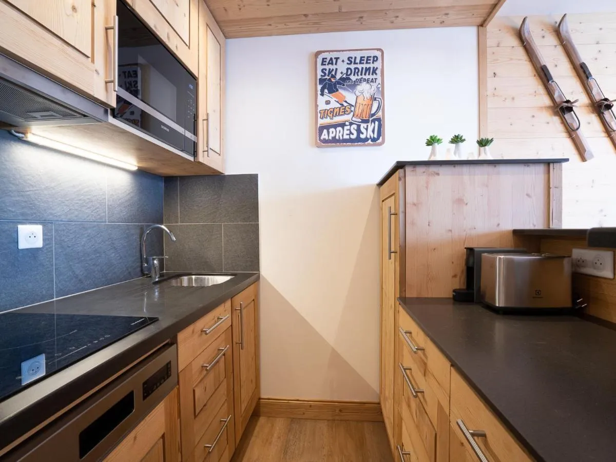 Image 2 of Apartment Le Curling B – Val Claret-33 by Interhome