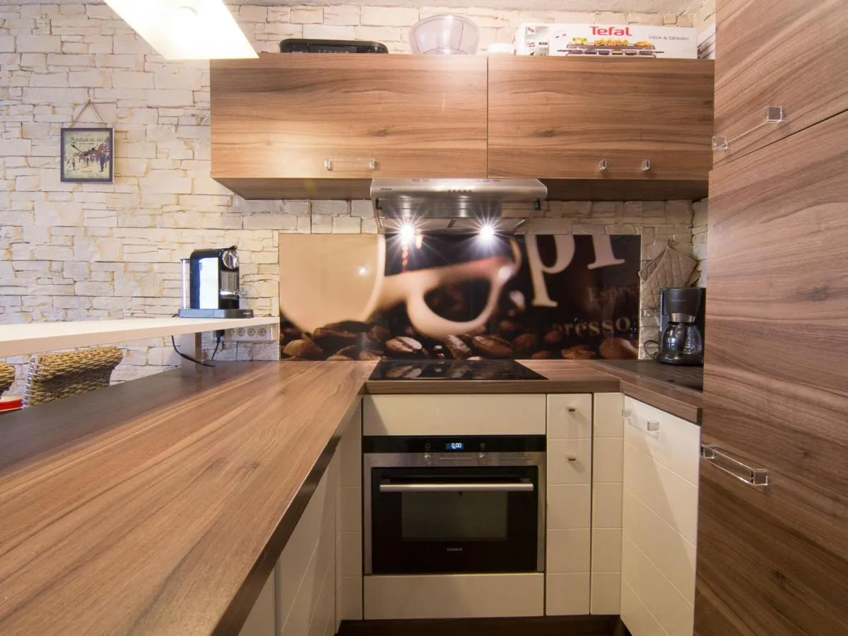 Image 4 of Apartment Le Curling B – Val Claret-38 by Interhome