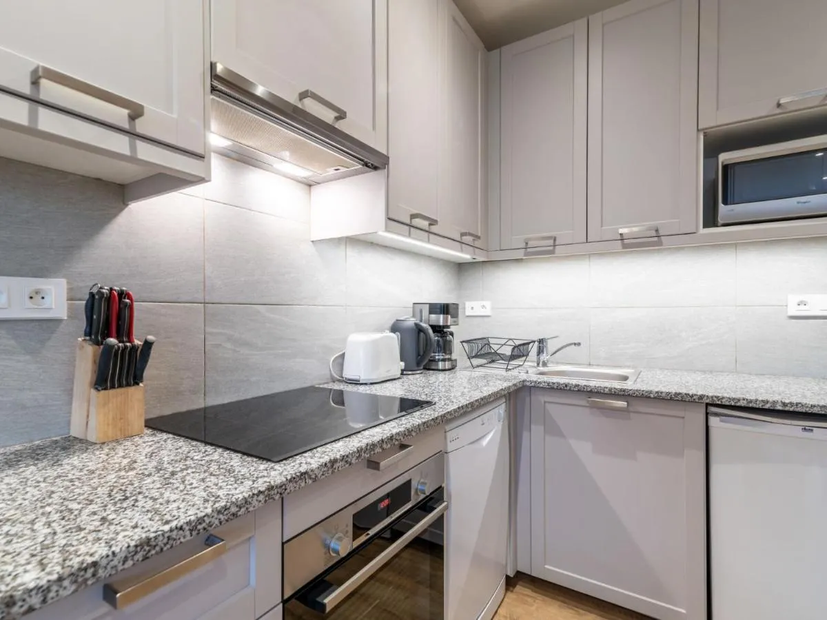 Image 1 of Apartment Le Hameau du Borsat – Val Claret-14 by Interhome