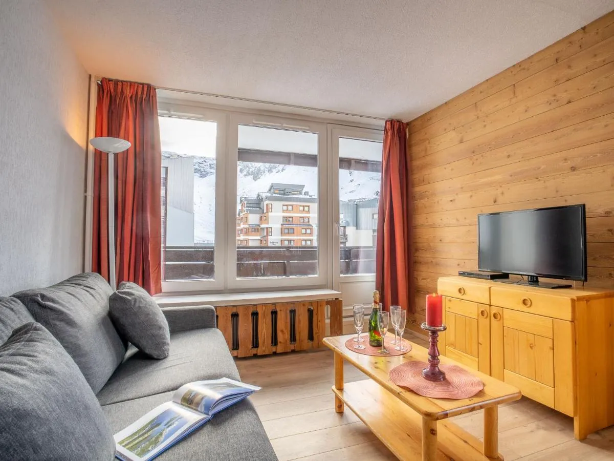 Image 2 of Apartment Le Prariond – Val Claret-11 by Interhome