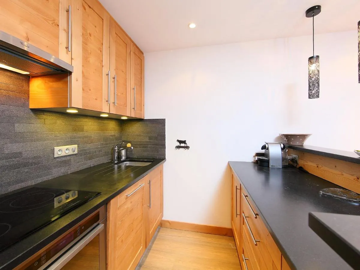 Image 3 of Apartment Les Hauts du Val Claret – Val Claret-17 by Interhome