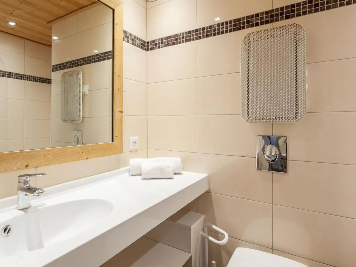 Image 3 of Apartment Les Tommeuses – Val Claret-2 by Interhome