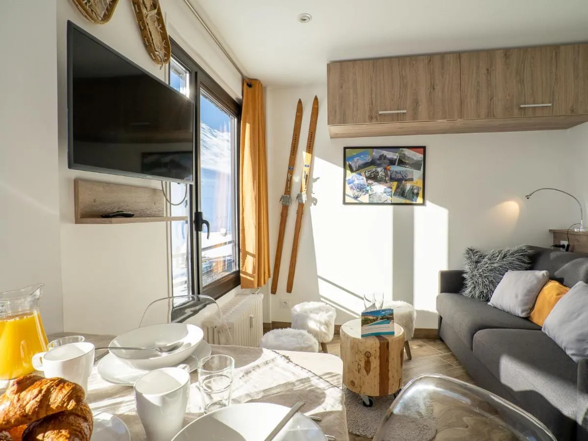 Image 2 of Apartment Les Tufs – Val Claret-5 by Interhome
