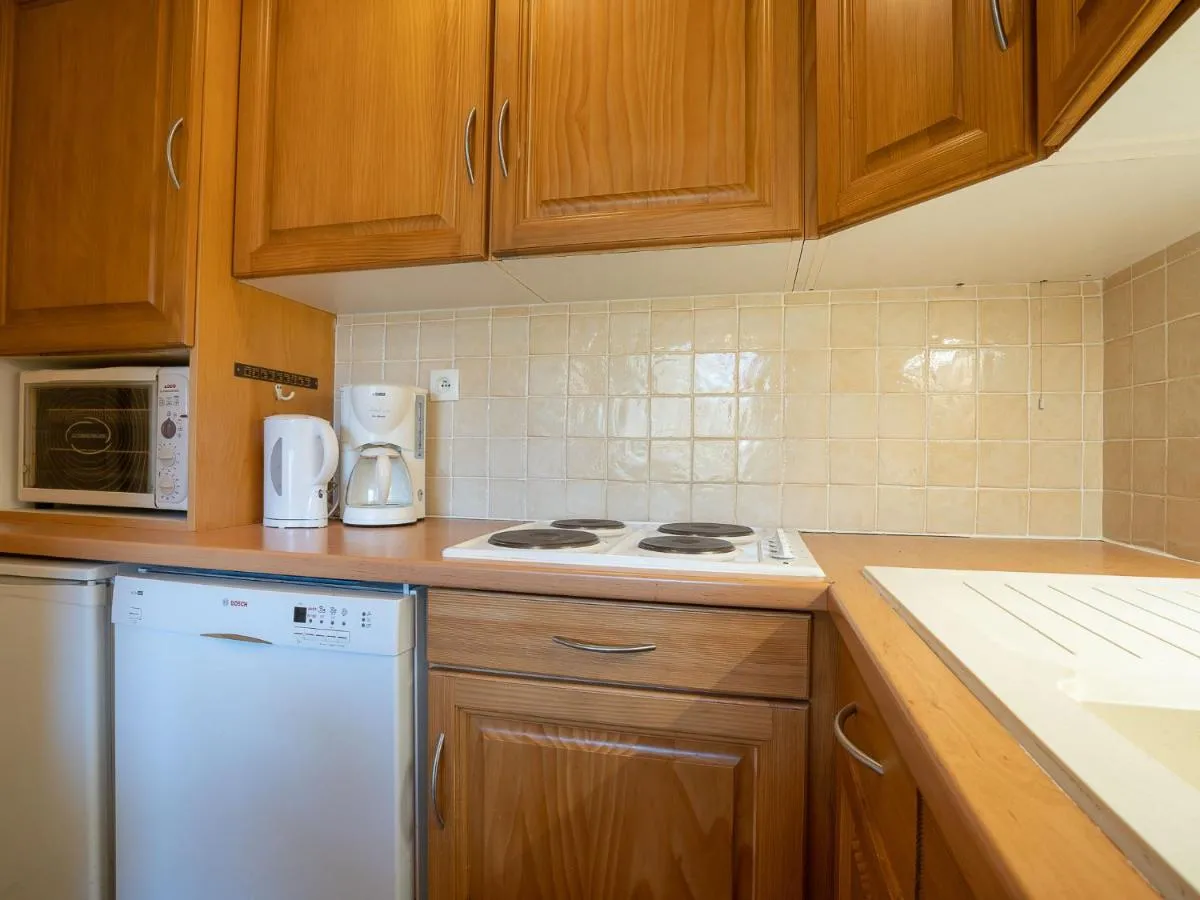 Image 4 of Apartment Origanes 225 by Interhome