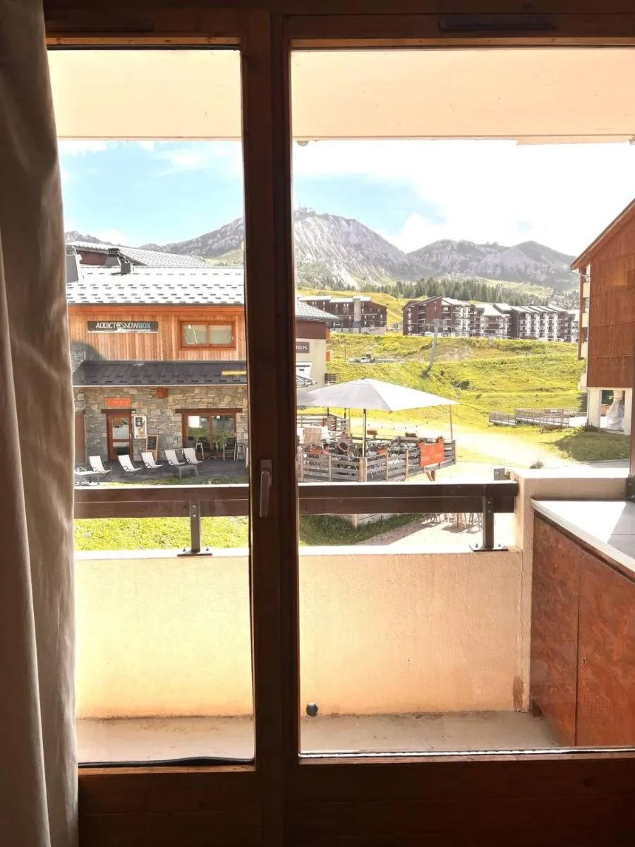 Image 3 of Apartment at the foot of the slopes with balcony