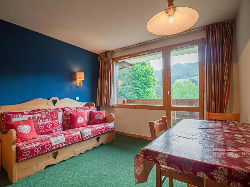 Image of Appartement 2 pièces proche pistes avec balcon, animaux acceptés – FR-1-356-512