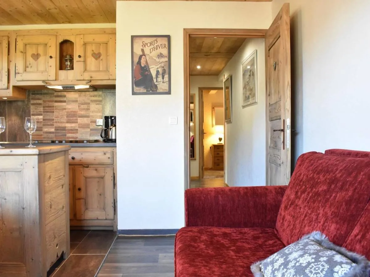 Image 1 of Appartement 3 pièces proche pistes avec balcon et ski-room – FR-1-180-153