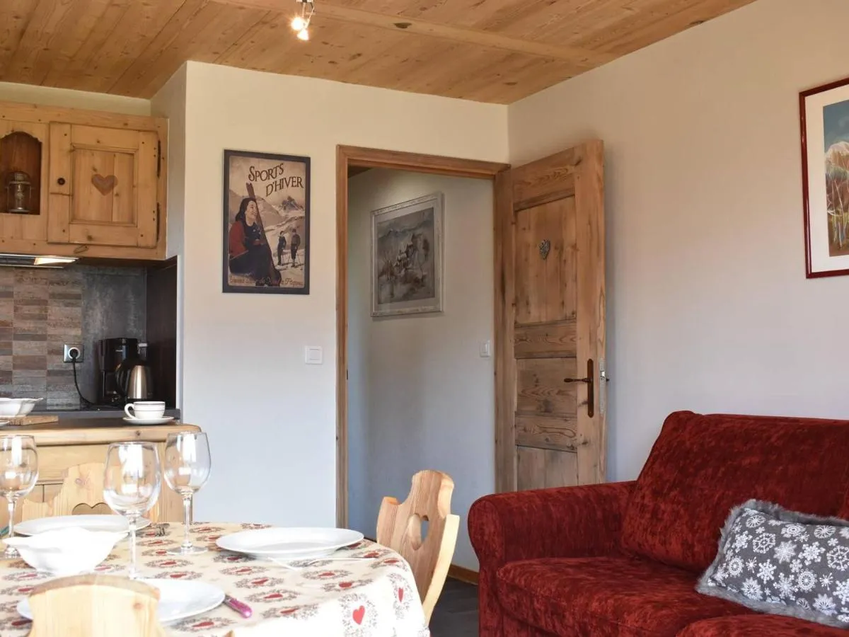Image 4 of Appartement 3 pièces proche pistes avec balcon et ski-room – FR-1-180-153