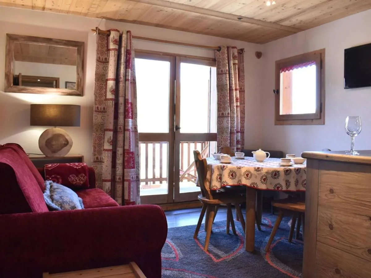 Image 6 of Appartement 3 pièces proche pistes avec balcon et ski-room – FR-1-180-153