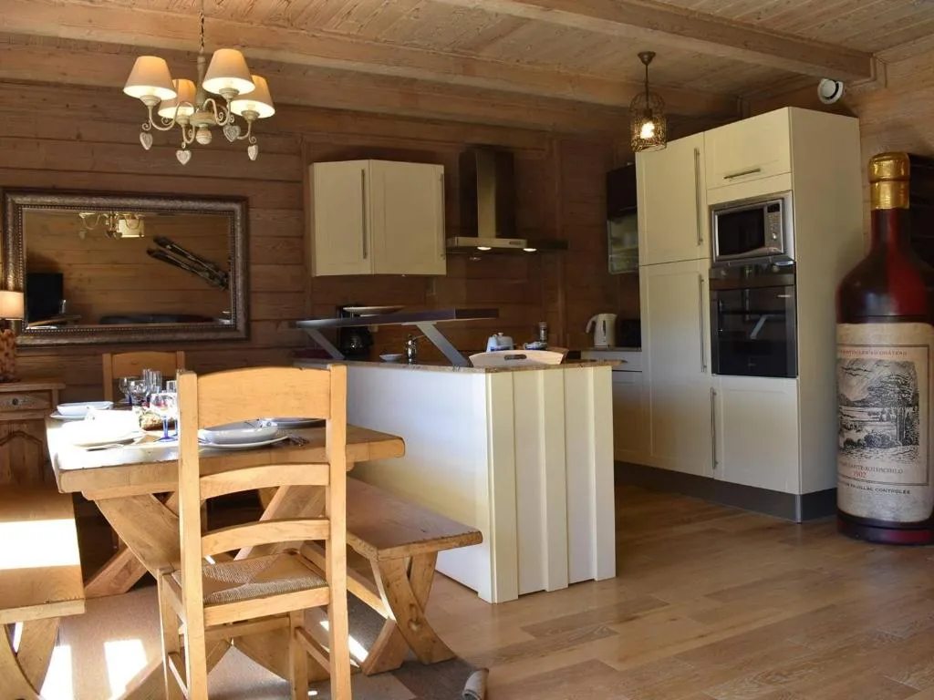 Image of Appartement 4 pièces pour 6 personnes, Méribel – Équipements modernes, Balcons, Parking, Wifi, 4 étoiles – FR-1-180-615