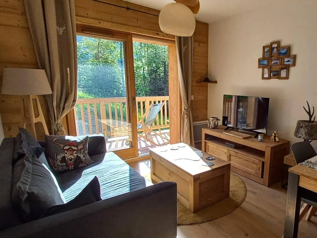 Image of Appartement 4* pour 5 pers. à Valmorel, pied de pistes, parking, balcon – FR-1-356-477