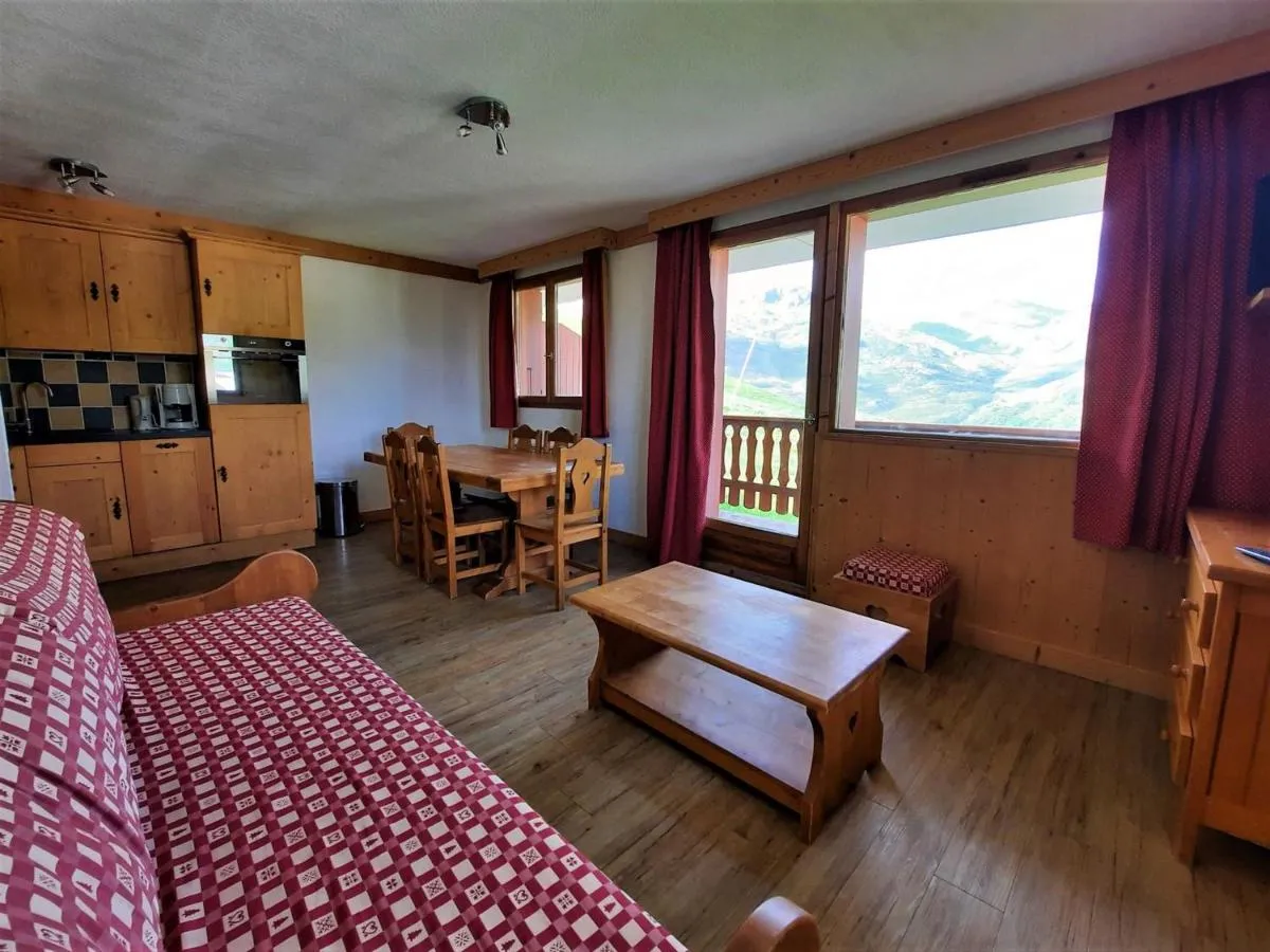 Image 1 of Appartement 6 personnes aux pieds des pistes, animaux admis – FR-1-452-4