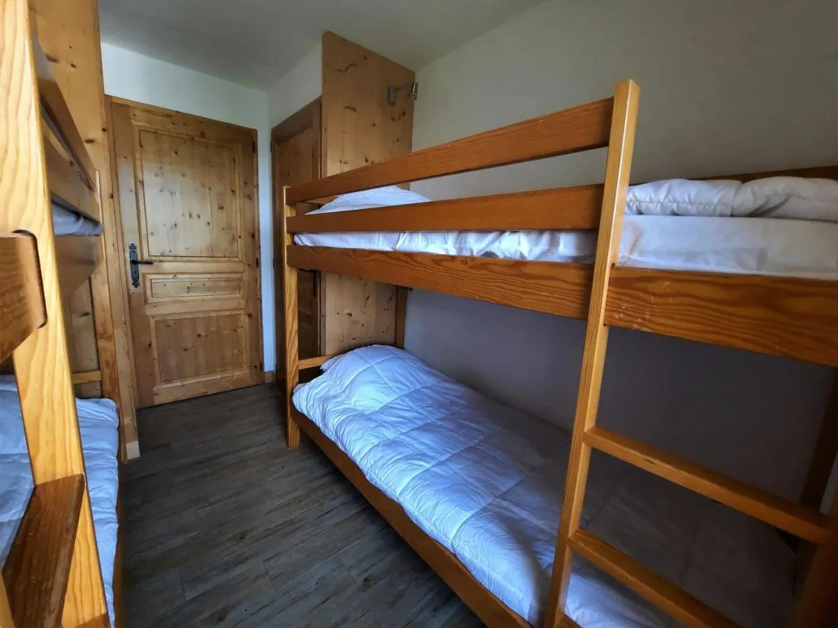Image 5 of Appartement 6 personnes aux pieds des pistes, animaux admis – FR-1-452-4