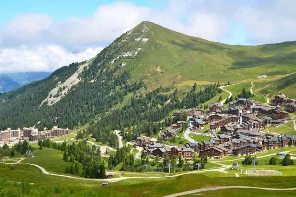 Image 2 of Appartement BELLE PLAGNE et PARKING