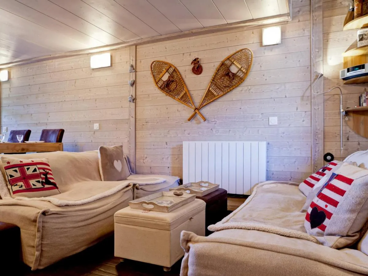 Image 3 of Appartement charmant à Courchevel 1550, à 50m des pistes, 60m², balcon, parking couvert – FR-1-514-23