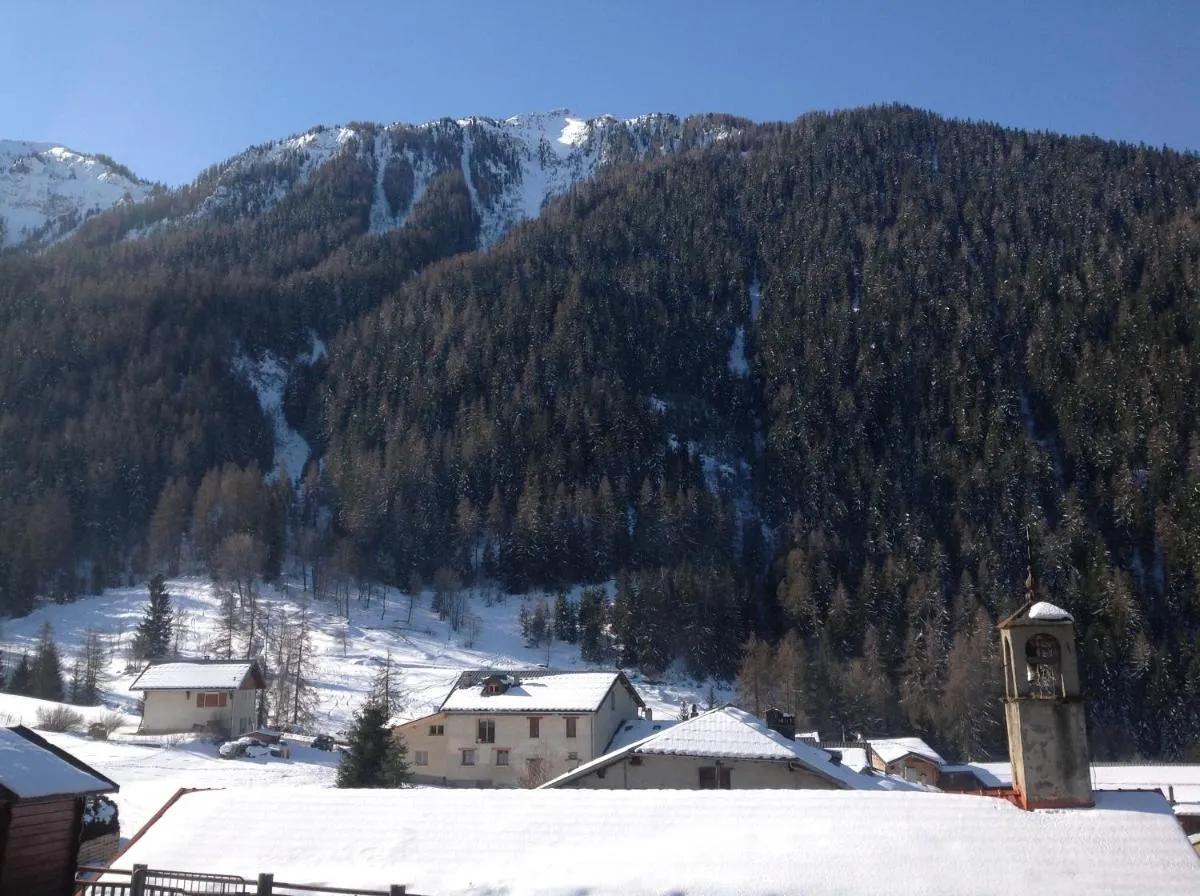 Image 1 of Appartement confortable avec vue montagne a Peisey Nancroix