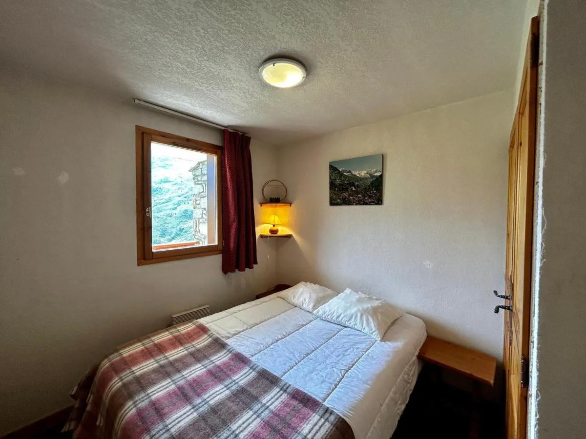 Image 3 of Appartement cosy 2 pièces cabine, balcon sud-ouest, proche pistes à Les Menuires (Reberty 1850) – FR-1-452-8
