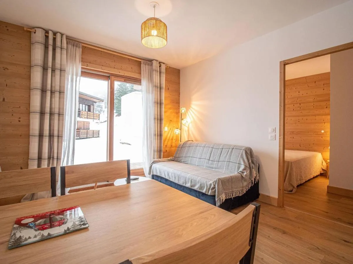Image 1 of Appartement cosy 4* au pied des pistes avec WiFi et parking à Valmorel – FR-1-356-490