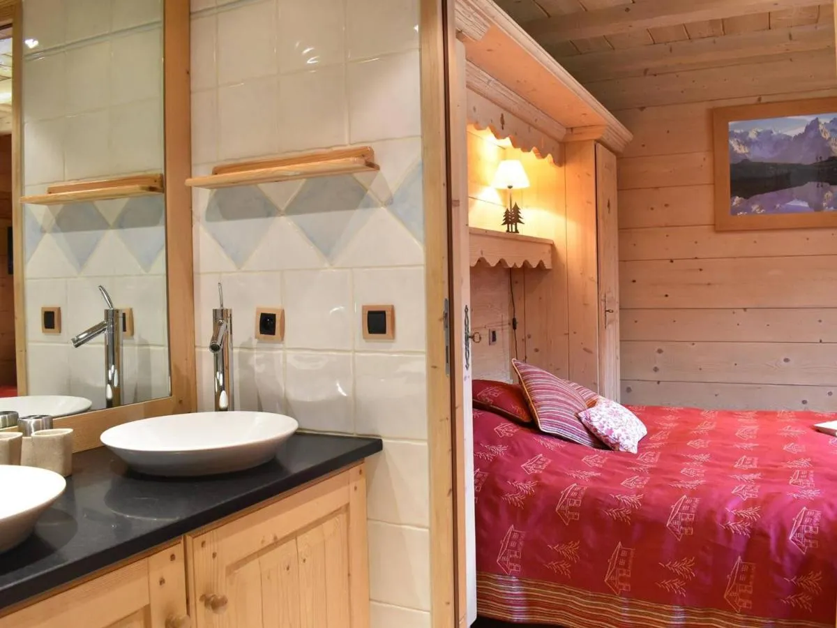 Image 6 of Appartement cosy 4 pièces avec linge inclus, pour 6 personnes à Méribel, proche des remontées mécaniques – FR-1-180-621