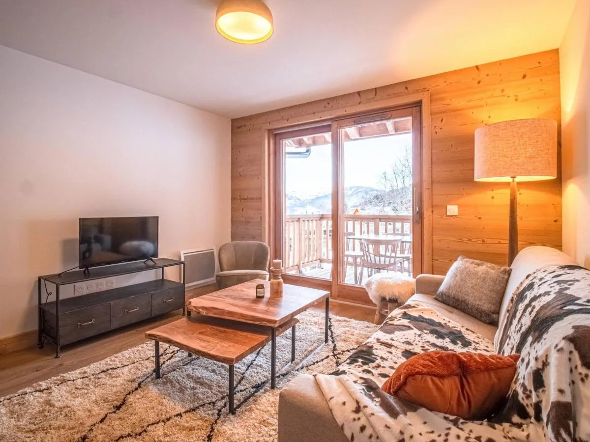 Image 1 of Appartement cosy 7 pers, 2 chambres, pied de pistes avec parking et WiFi – FR-1-356-517