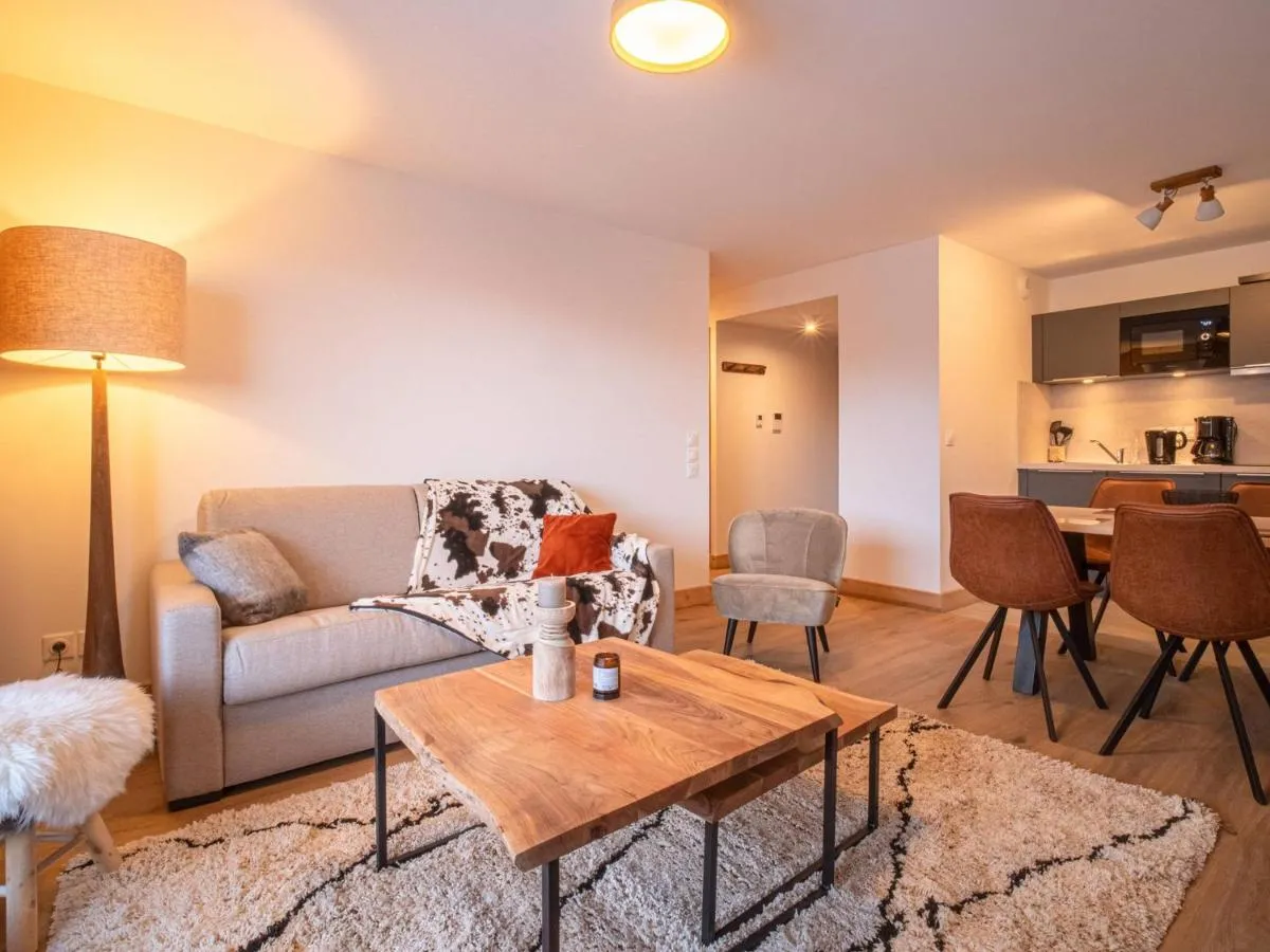 Image 2 of Appartement cosy 7 pers, 2 chambres, pied de pistes avec parking et WiFi – FR-1-356-517